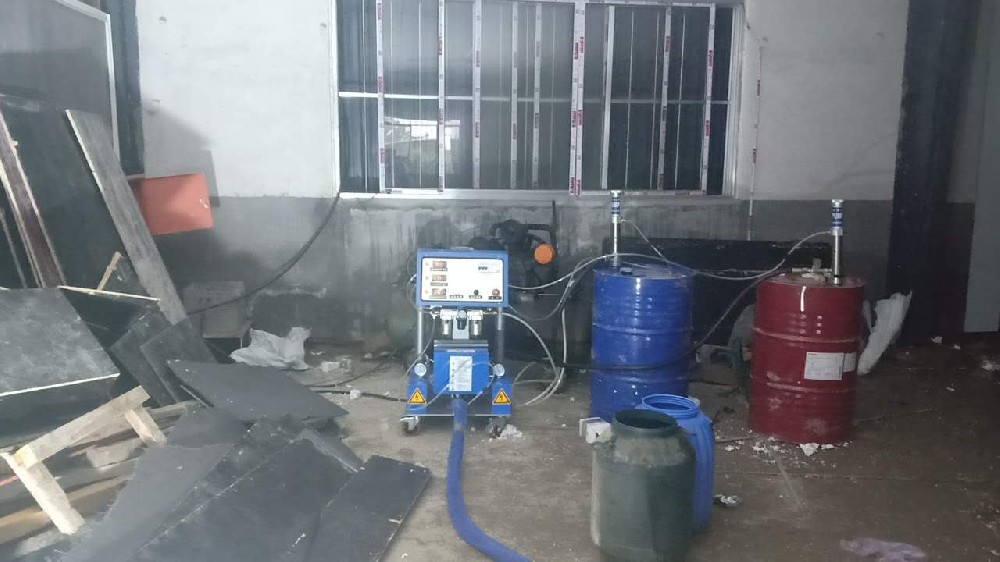 高端聚氨酯保温材料